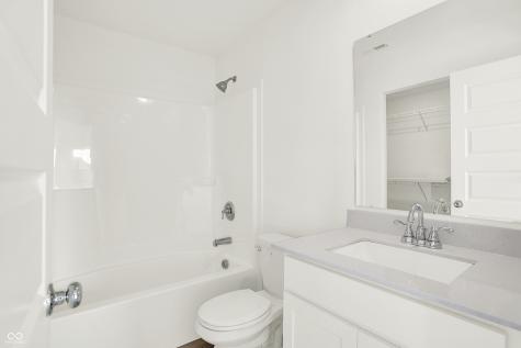 2220 Foothill Drive Greenfield IN 46140