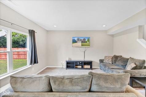 10131 Caprock Canyon Drive Indianapolis IN 46229