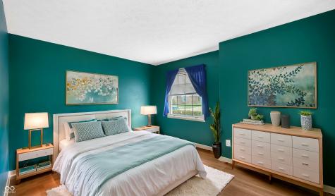 8704 Quarterhorse Drive Indianapolis IN 46256