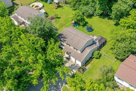 9402 Thornwood Drive Indianapolis IN 46250