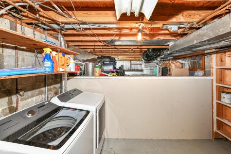9402 Thornwood Drive Indianapolis IN 46250