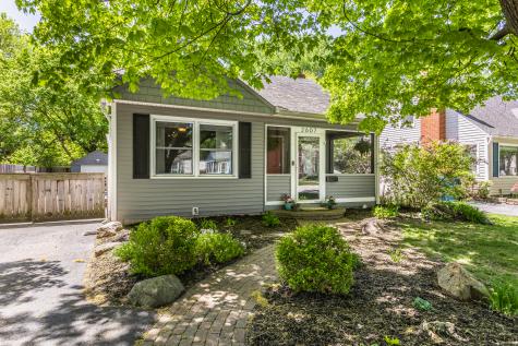 2607 E 57th Street Indianapolis IN 46220