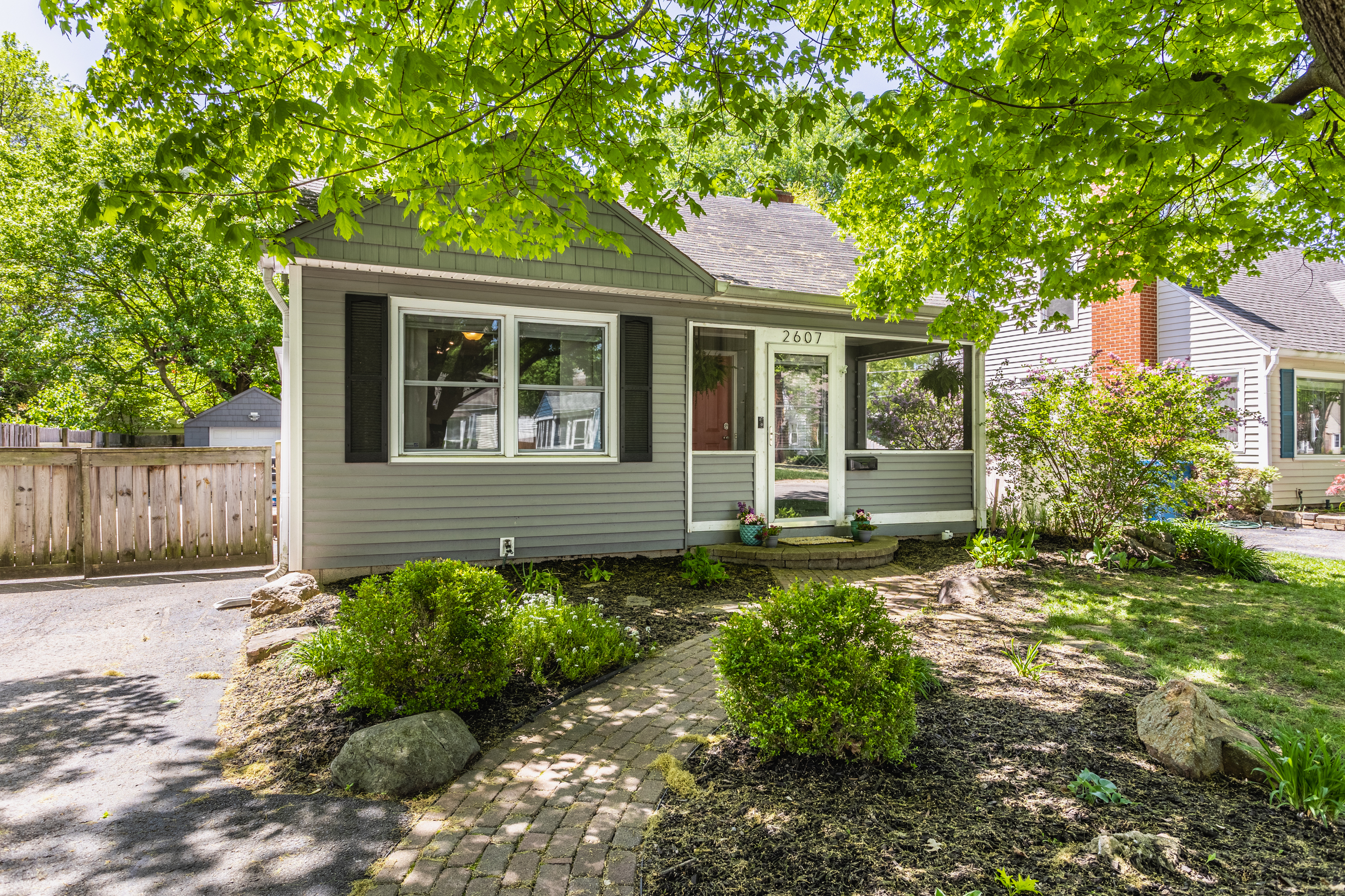 2607 E 57th Street Indianapolis IN 46220