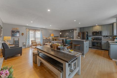 17975 E County Road 365 N Hope IN 47246