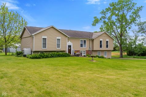 17975 E County Road 365 N Hope IN 47246
