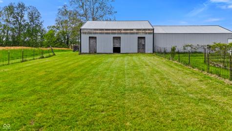 17975 E County Road 365 N Hope IN 47246