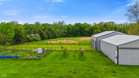 17975 E County Road 365 N Hope IN 47246