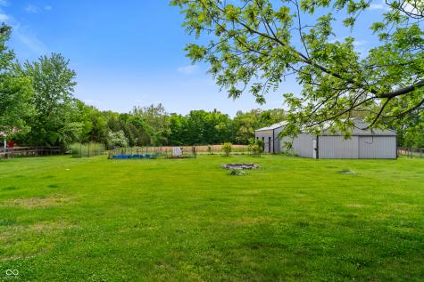 17975 E County Road 365 N Hope IN 47246