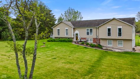 17975 E County Road 365 N Hope IN 47246
