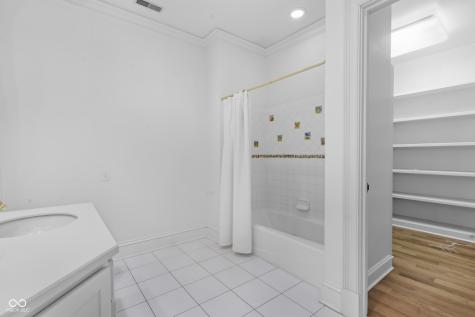 7946 Mill Stream Circle Indianapolis IN 46278