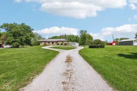 2440 E County Road 300 S Danville IN 46122