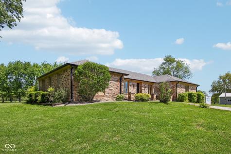 2440 E County Road 300 S Danville IN 46122