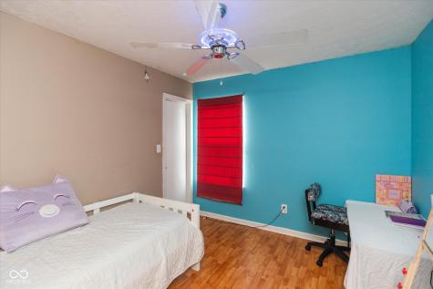 5527 Forest Ridge Court Indianapolis IN 46203