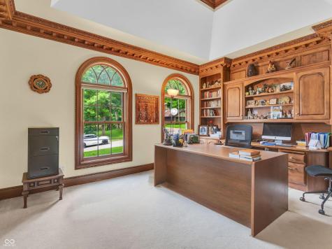 608 N Tulip Court Crawfordsville IN 47933