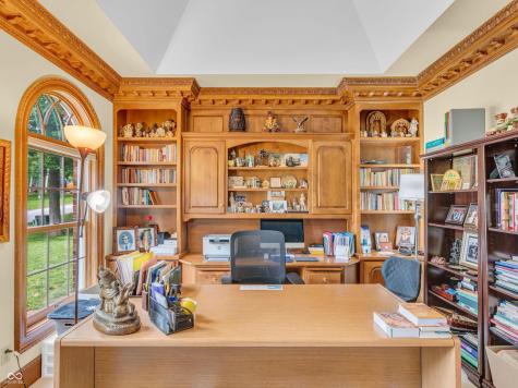 608 N Tulip Court Crawfordsville IN 47933