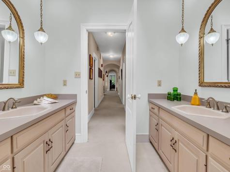 608 N Tulip Court Crawfordsville IN 47933