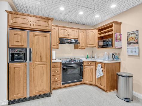608 N Tulip Court Crawfordsville IN 47933