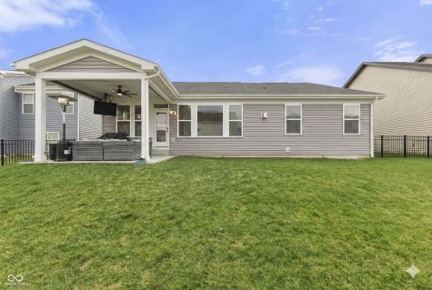 9906 Denim Drive Indianapolis IN 46239
