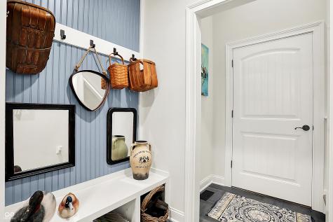 1135 Maclaren Court Franklin IN 46131