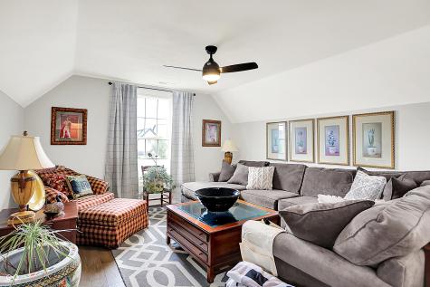 1135 Maclaren Court Franklin IN 46131