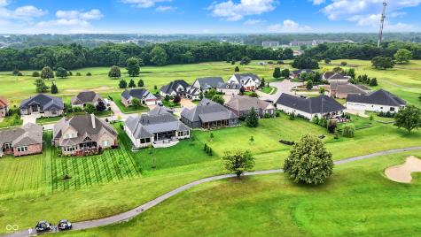 1135 Maclaren Court Franklin IN 46131