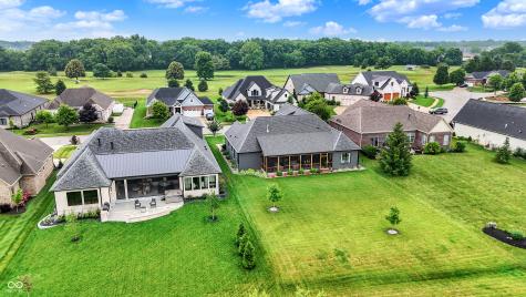 1135 Maclaren Court Franklin IN 46131