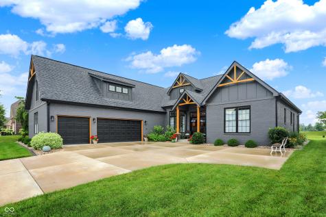1135 Maclaren Court Franklin IN 46131