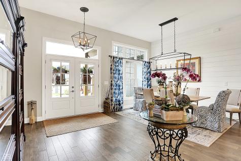 1135 Maclaren Court Franklin IN 46131