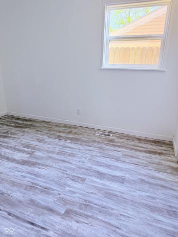 4026 Eisenhower Drive Indianapolis IN 46254
