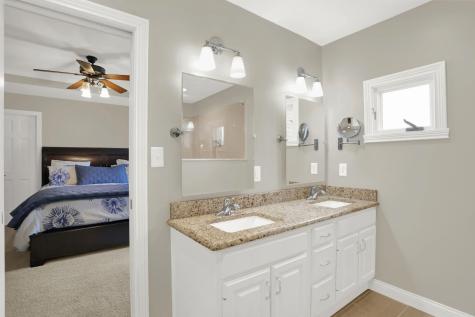 8608 Wrangler Court Indianapolis IN 46217