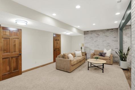 8608 Wrangler Court Indianapolis IN 46217