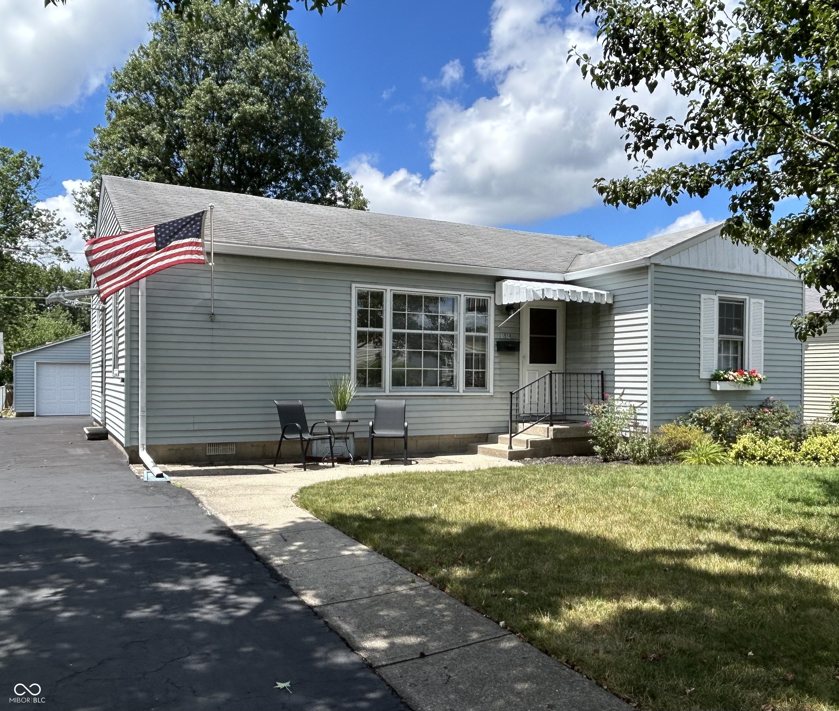 1914 Eisenhower Drive Indianapolis IN 46224