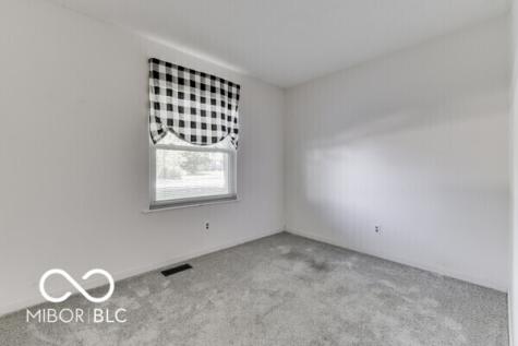 18 Maple Drive Bargersville IN 46106