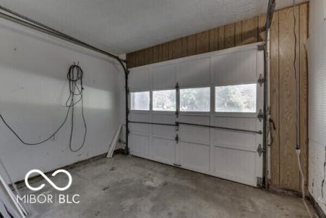 18 Maple Drive Bargersville IN 46106