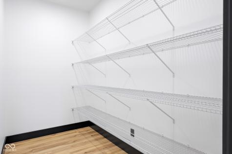 8615 S 150 W Columbus IN 47201