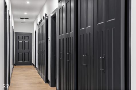 8615 S 150 W Columbus IN 47201