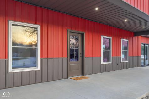 8615 S 150 W Columbus IN 47201