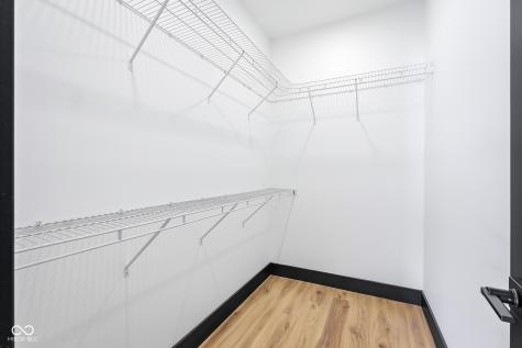 8615 S 150 W Columbus IN 47201