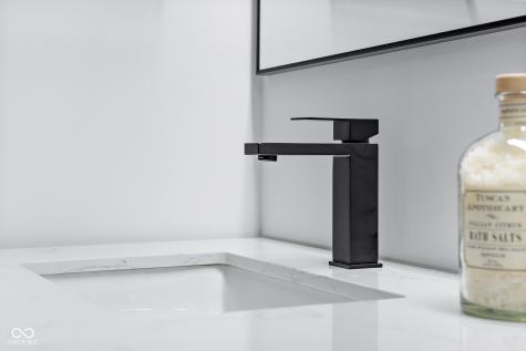 8615 S 150 W Columbus IN 47201