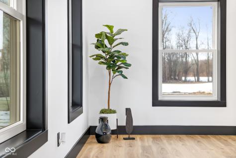 8615 S 150 W Columbus IN 47201