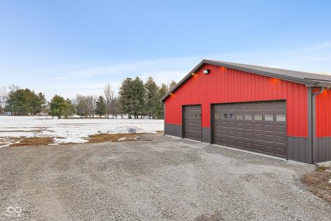 8615 S 150 W Columbus IN 47201