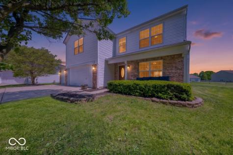 2705 Camelot Way Greenwood IN 46143