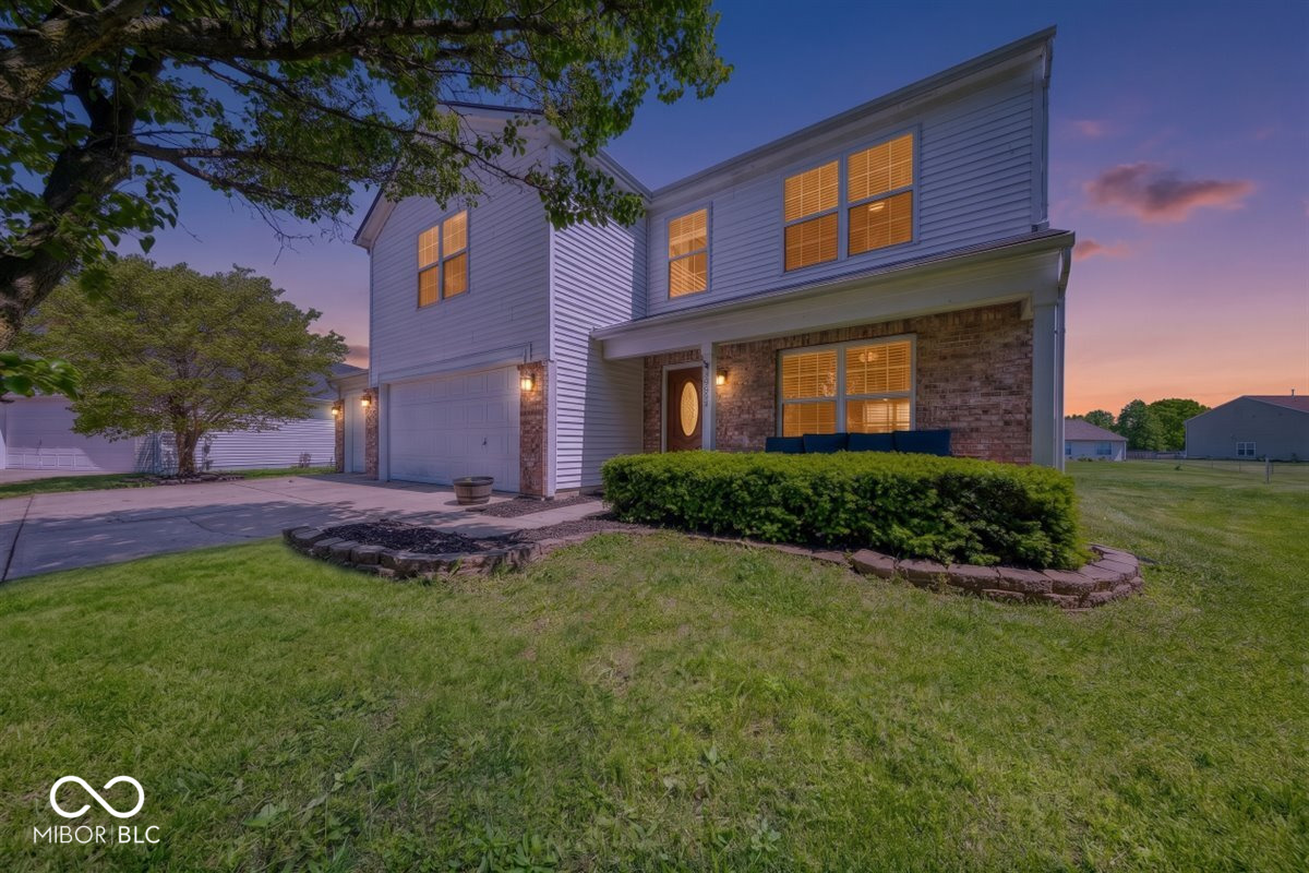 2705 Camelot Way Greenwood IN 46143