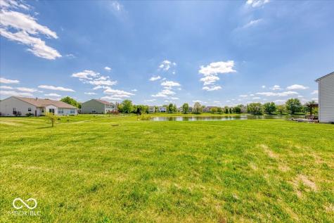 2705 Camelot Way Greenwood IN 46143