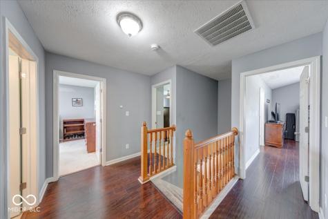 2705 Camelot Way Greenwood IN 46143