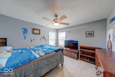 2705 Camelot Way Greenwood IN 46143