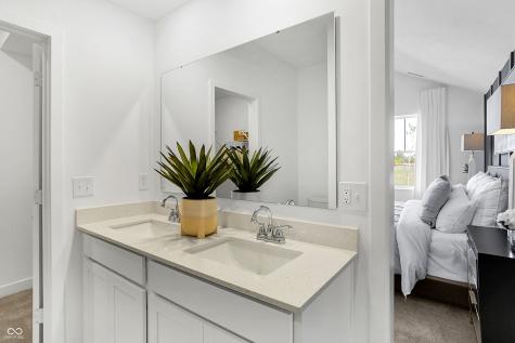 455 Lincoln Circle East Fortville IN 46040
