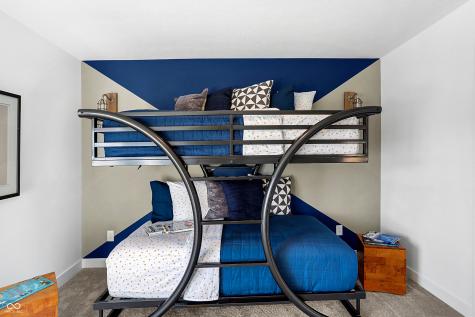 455 Lincoln Circle East Fortville IN 46040