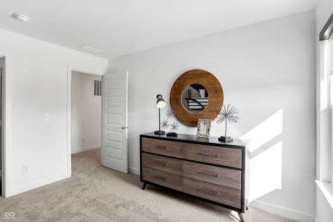 455 Lincoln Circle East Fortville IN 46040