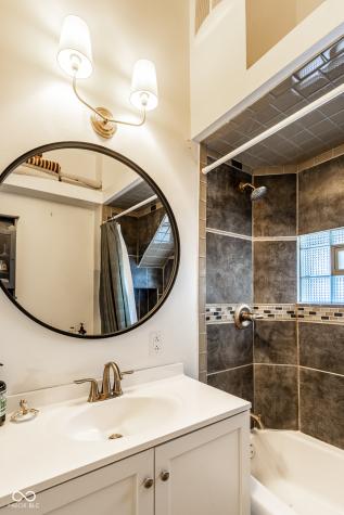 4019 Graceland Avenue Indianapolis IN 46208